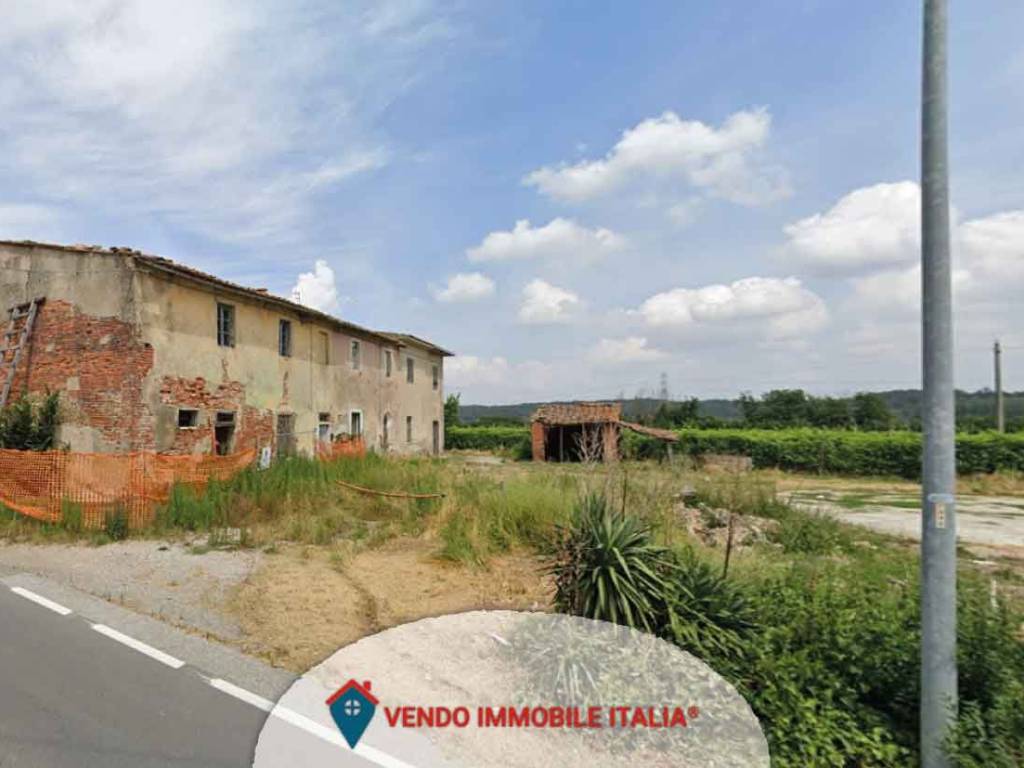 intera palazzina in vendita a Bientina in zona Puntone