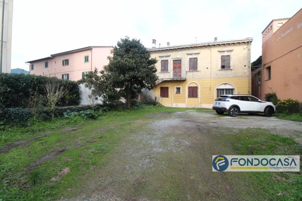 casa indipendente in vendita a Bientina