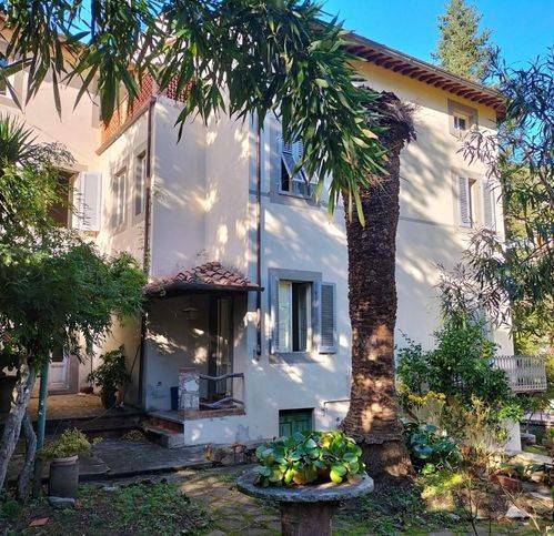 casa indipendente in vendita a Bientina