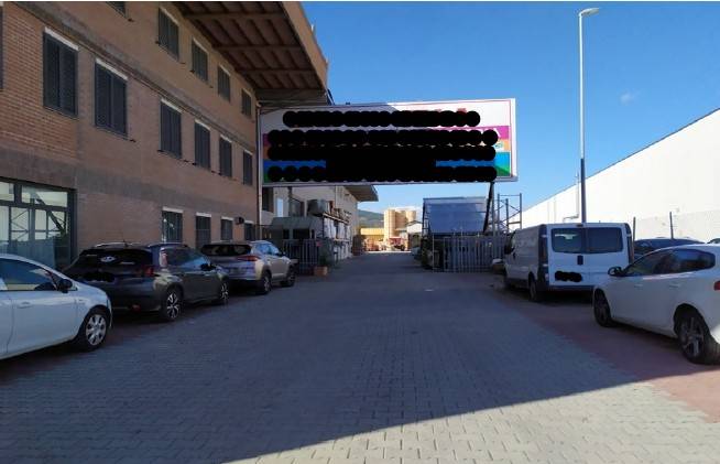 locale commerciale in vendita a Bientina
