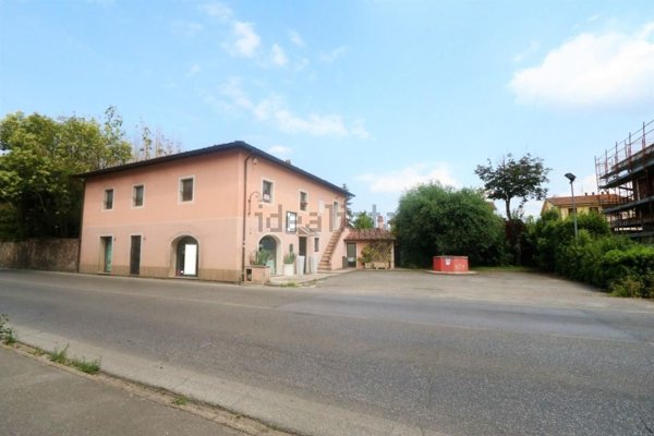 casa indipendente in vendita a Bientina