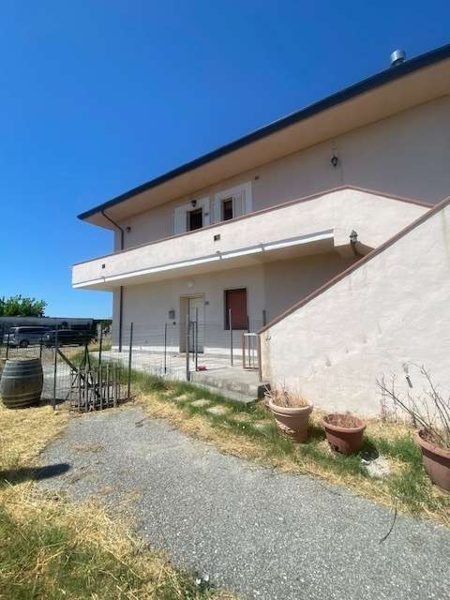 appartamento in vendita a Bientina in zona Puntone