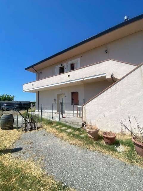 appartamento in vendita a Bientina in zona Puntone