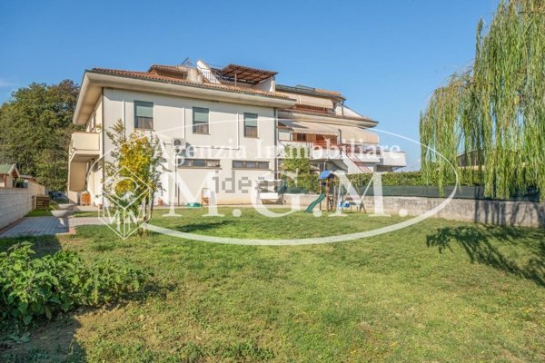 appartamento in vendita a Bientina in zona Quattro Strade