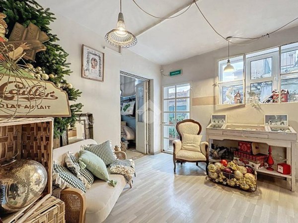 negozio in vendita a Bientina