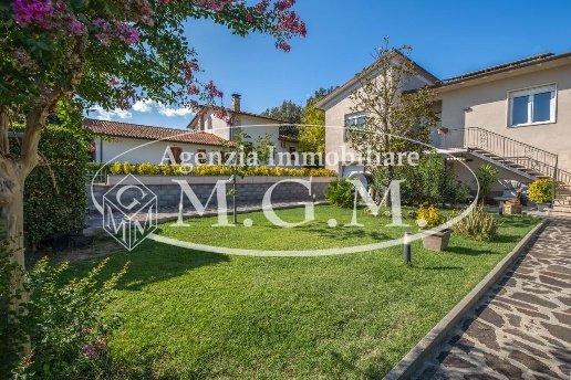 casa indipendente in vendita a Bientina