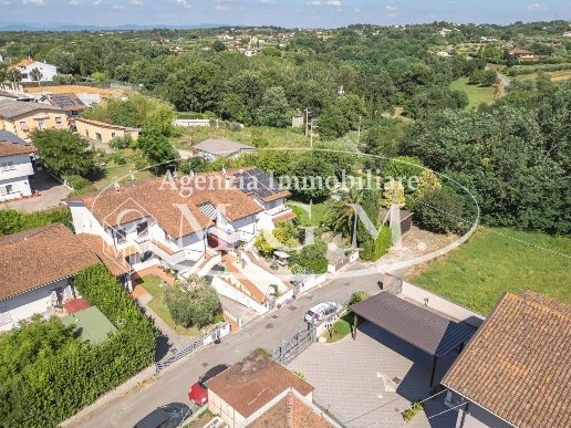 appartamento in vendita a Bientina in zona Quattro Strade