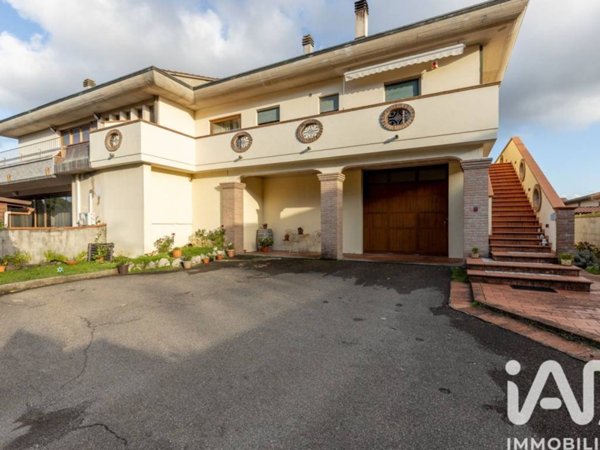 casa indipendente in vendita a Bientina in zona Quattro Strade