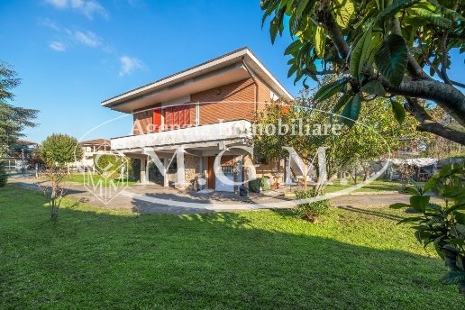 casa indipendente in vendita a Bientina