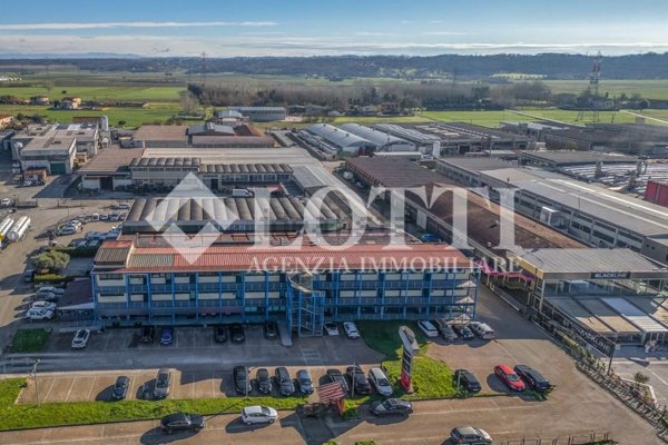 ufficio in vendita a Bientina