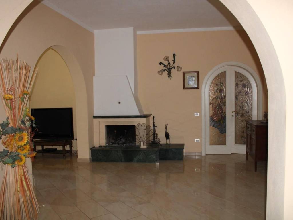 casa indipendente in vendita a Bientina in zona Santa Colomba