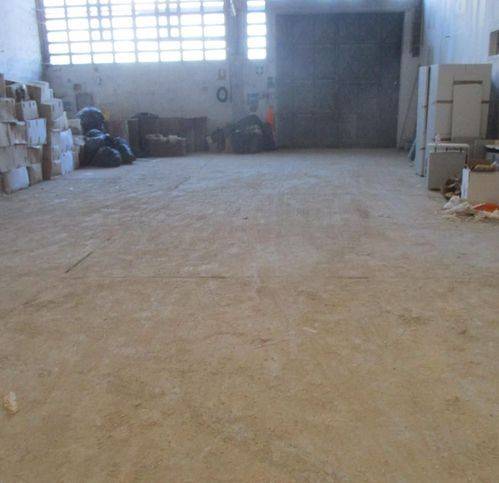 locale commerciale in vendita a Bientina