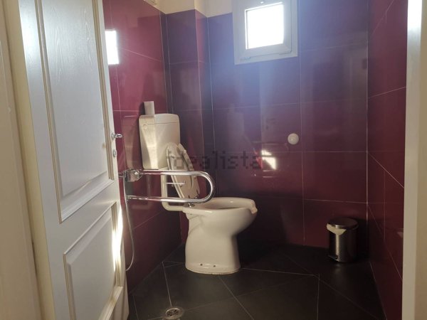 negozio in vendita a Bientina