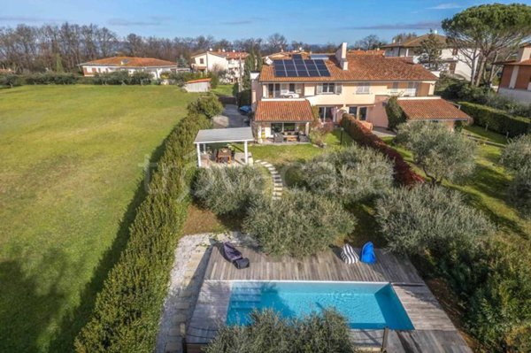 casa indipendente in vendita a Bientina in zona Santa Colomba