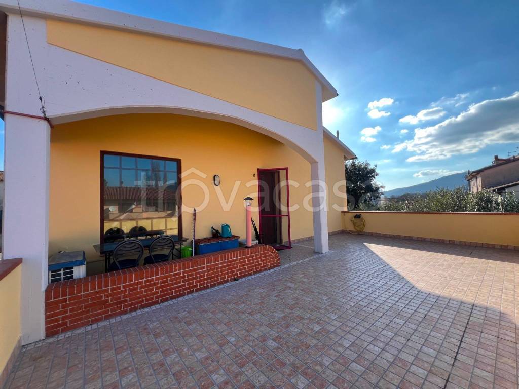 appartamento in vendita a Bientina