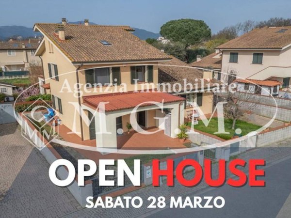 casa indipendente in vendita a Bientina in zona Quattro Strade