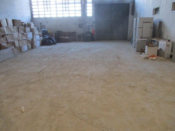 capannone in vendita a Bientina