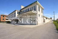 negozio in vendita a Bientina