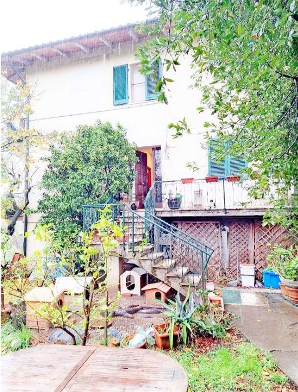 casa indipendente in vendita a Bientina