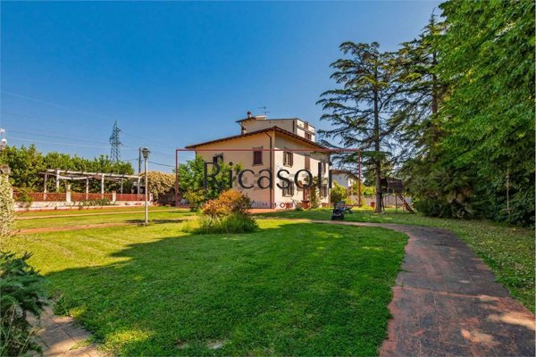 casa indipendente in vendita a Bientina in zona Santa Colomba