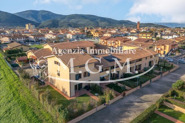 casa indipendente in vendita a Bientina