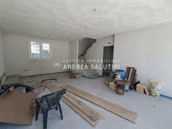 casa indipendente in vendita a Bientina
