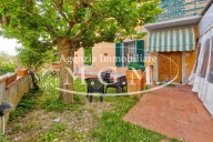 appartamento in vendita a Bientina in zona Quattro Strade