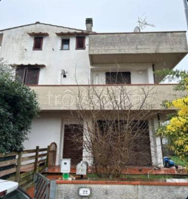 appartamento in vendita a Bientina in zona Santa Colomba