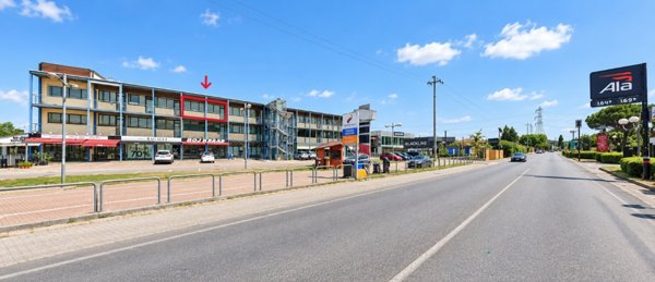 ufficio in vendita a Bientina