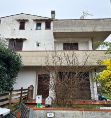 casa indipendente in vendita a Bientina in zona Santa Colomba