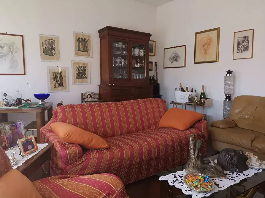 casa indipendente in vendita a Buti