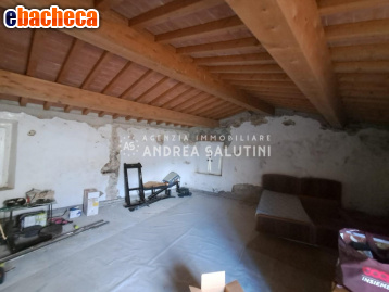 appartamento in vendita a Buti in zona La croce