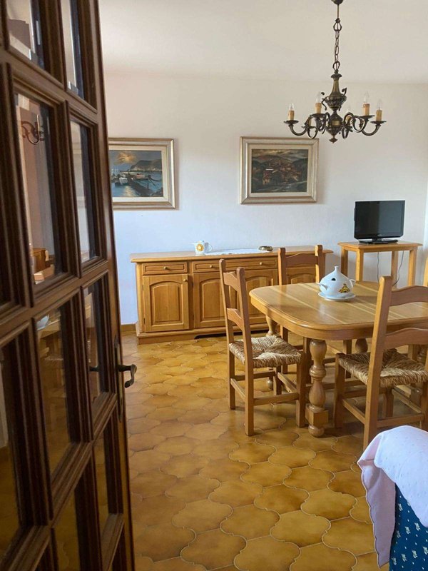 intera palazzina in vendita a Buti