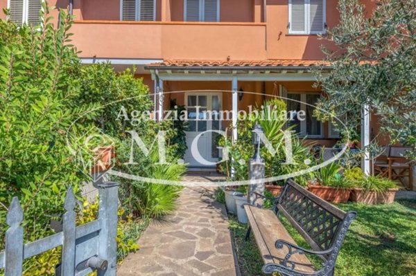 casa indipendente in vendita a Buti in zona La croce