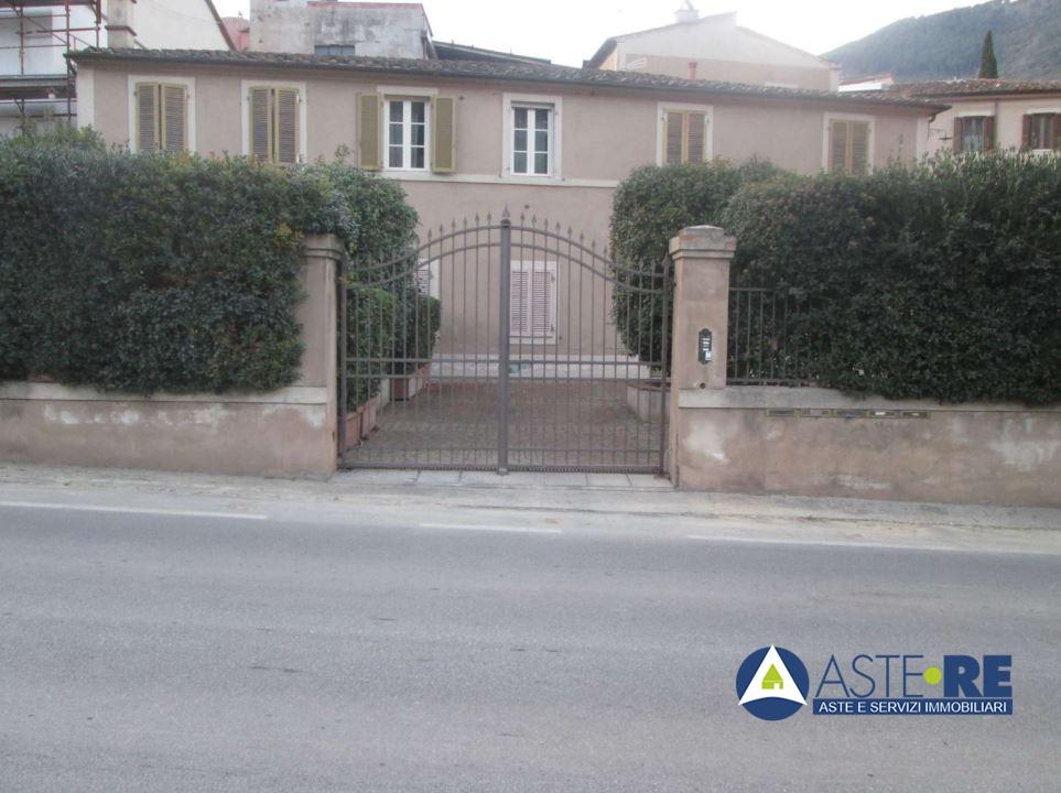 casa indipendente in vendita a Buti
