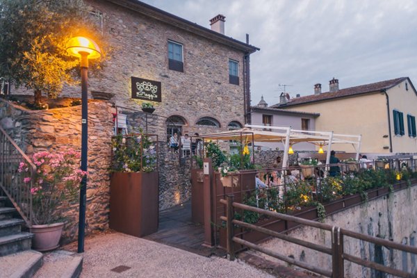 casa indipendente in vendita a Buti
