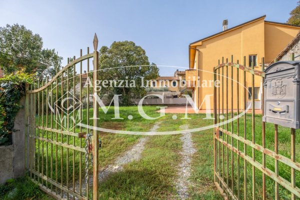 casa indipendente in vendita a Buti in zona La croce