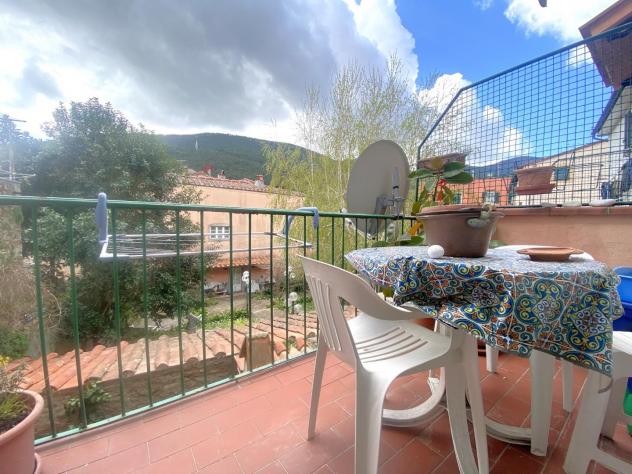 casa indipendente in vendita a Buti