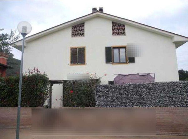 casa indipendente in vendita a Buti in zona La croce