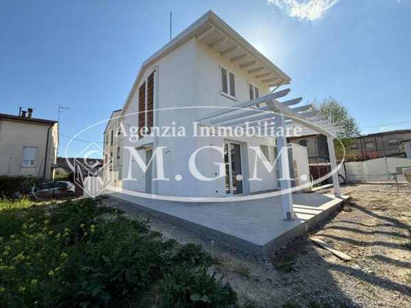 casa indipendente in vendita a Buti in zona La croce
