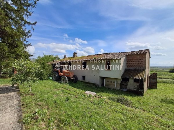 casa indipendente in vendita a Buti