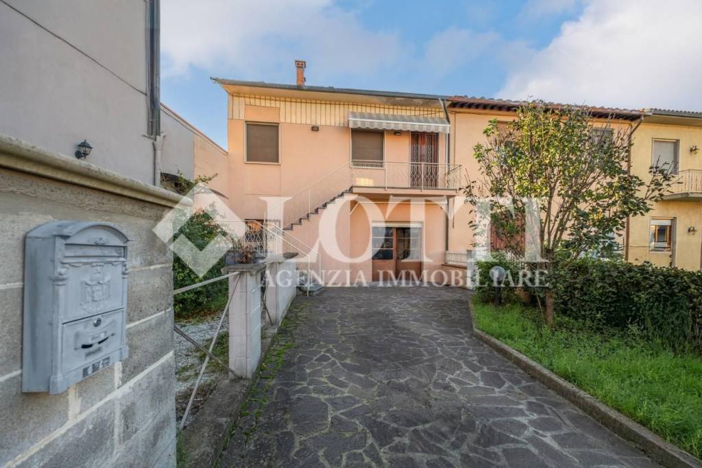 appartamento in vendita a Buti