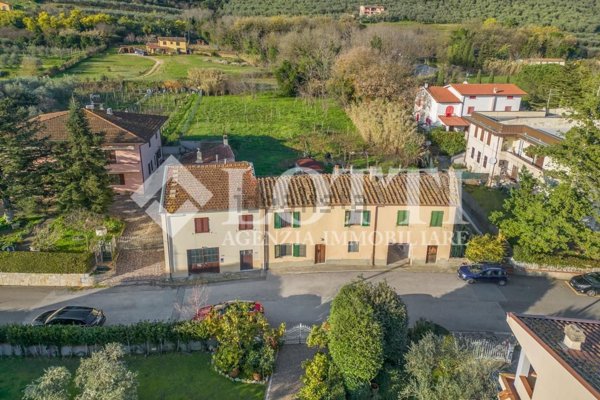 casa indipendente in vendita a Buti in zona La croce