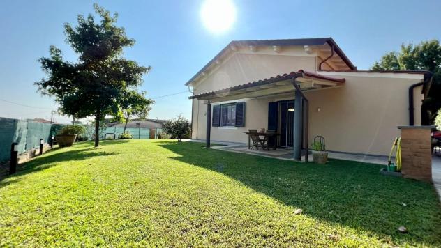 casa semindipendente in vendita a Buti