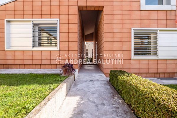 casa indipendente in vendita a Buti
