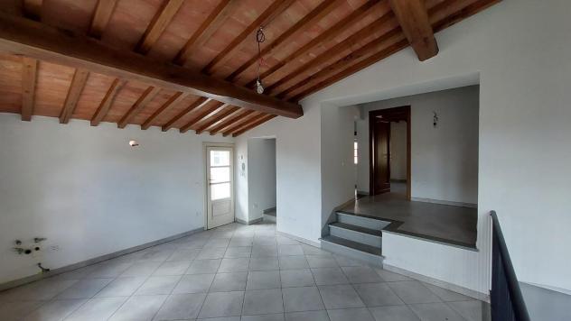 casa indipendente in vendita a Buti