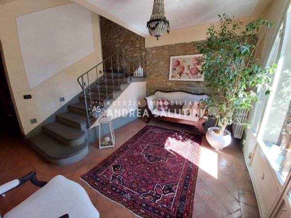 casa indipendente in vendita a Buti in zona La croce