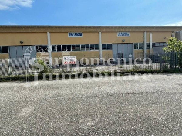 capannone in vendita a Buti in zona La croce