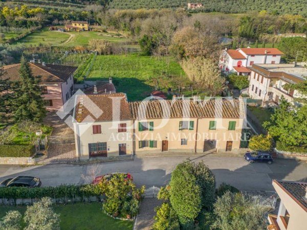 casa indipendente in vendita a Buti in zona La croce