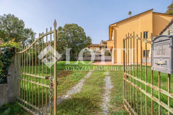 casa indipendente in vendita a Buti in zona La croce